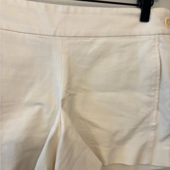 Lilly Pulitzer white trouser pull on shorts with zipper size 4 - Picture 6 of 13